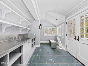 164 Round Hill Road, Greenwich CT 06831