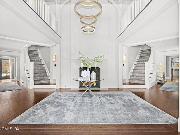 164 Round Hill Road, Greenwich CT 06831