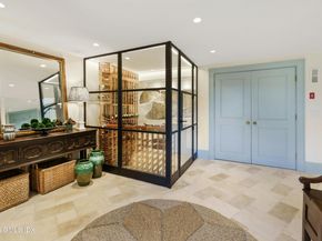 25 Tokeneke Trail, Darien CT 06820