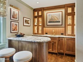 25 Tokeneke Trail, Darien CT 06820