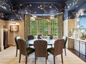 25 Tokeneke Trail, Darien CT 06820
