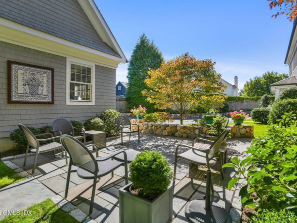 1 Prescott Lane, Greenwich CT 06830