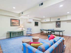 1 Prescott Lane, Greenwich CT 06830