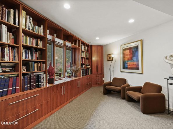 198 E Middle Patent Road, Greenwich CT 06831