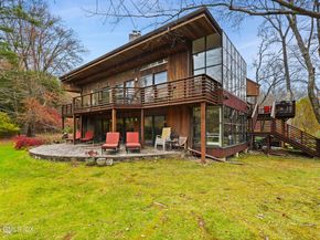 198 E Middle Patent Road, Greenwich CT 06831