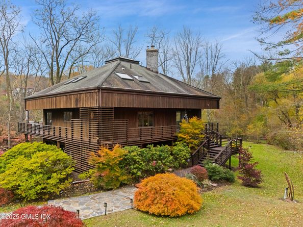 198 E Middle Patent Road, Greenwich CT 06831