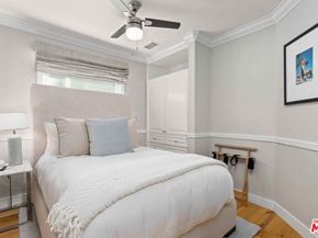 506 W Oceanfront 2, Newport Beach CA 92661