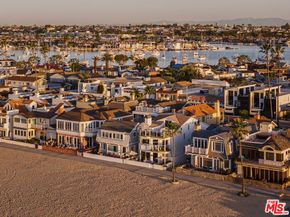 506 W Oceanfront 2, Newport Beach CA 92661