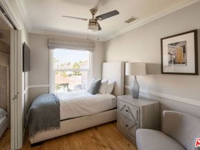 506 W Oceanfront 2, Newport Beach CA 92661