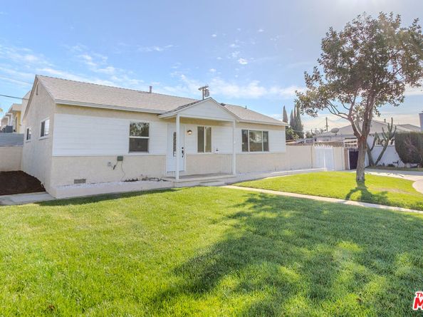 8252 Babcock Avenue, North Hollywood CA 91605