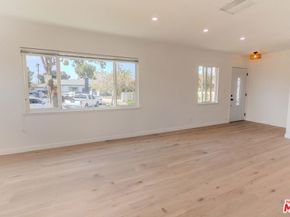 8252 Babcock Avenue, North Hollywood CA 91605