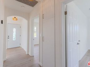 8252 Babcock Avenue, North Hollywood CA 91605