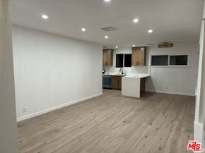 8252 Babcock Avenue, North Hollywood CA 91605