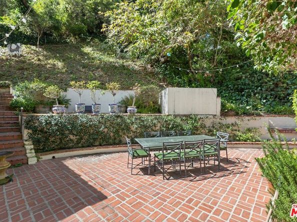 1721 Benedict Canyon Drive, Beverly Hills CA 90210