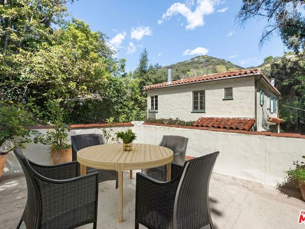 1721 Benedict Canyon Drive, Beverly Hills CA 90210