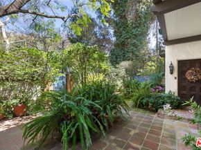 1721 Benedict Canyon Drive, Beverly Hills CA 90210