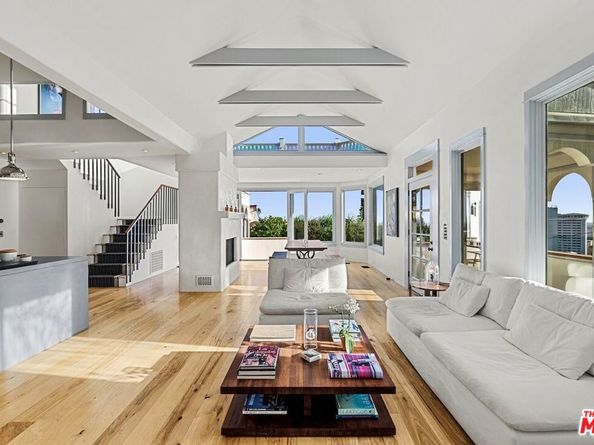 2002 Hillcrest Road, Los Angeles CA 90068