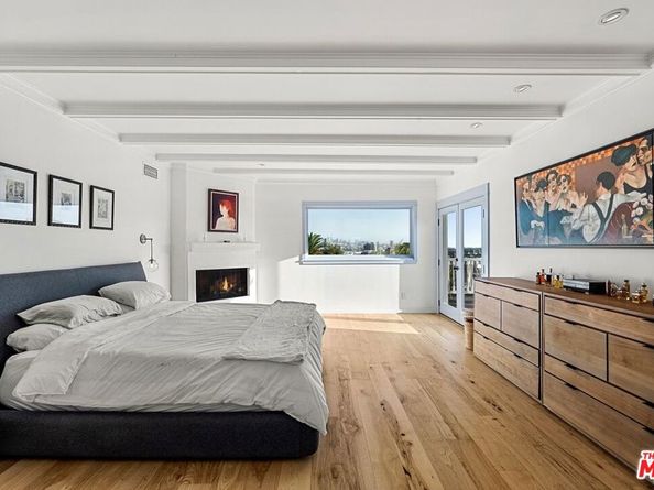 2002 Hillcrest Road, Los Angeles CA 90068