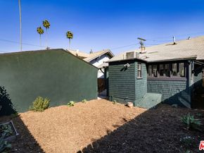 3907 Walton Avenue, Los Angeles CA 90037