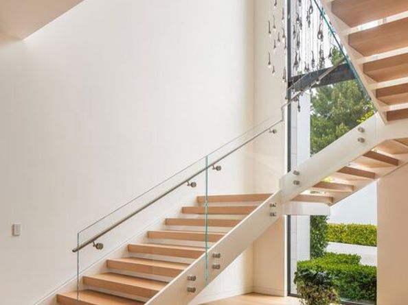 9966 Beverly Grove Drive, Beverly Hills CA 90210