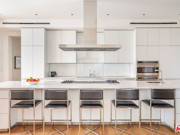 9966 Beverly Grove Drive, Beverly Hills CA 90210