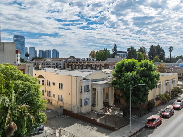 746 S Bonnie Brae Street, Los Angeles CA 90057