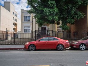 746 S Bonnie Brae Street, Los Angeles CA 90057