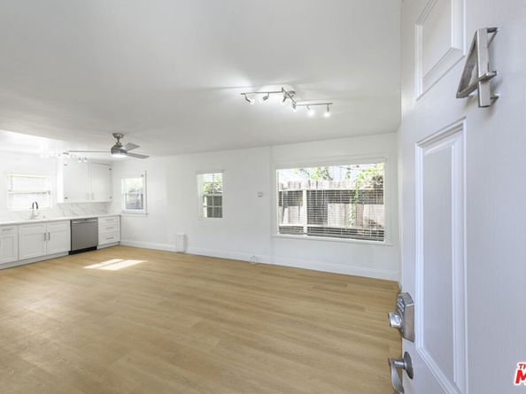 1824 10th Street, Santa Monica CA 90404