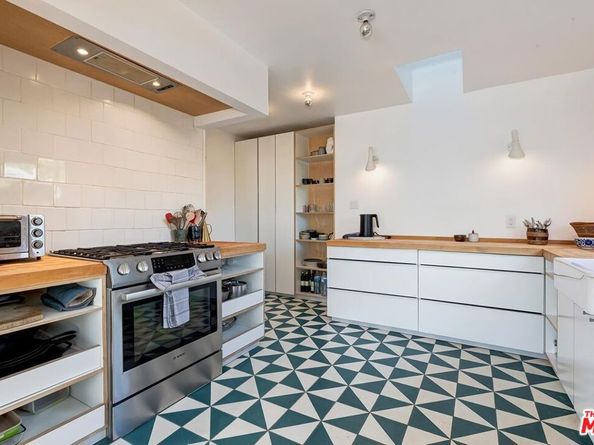 4465 Don Miguel Drive, Los Angeles CA 90008