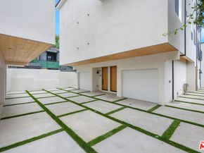 726 Robinson Street, Los Angeles CA 90026