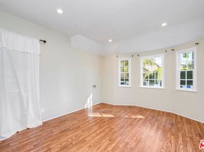 10435 Whipple Street, Toluca Lake CA 91602