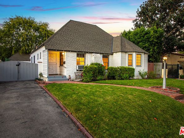 10435 Whipple Street, Toluca Lake CA 91602