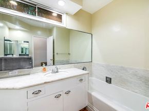 10435 Whipple Street, Toluca Lake CA 91602