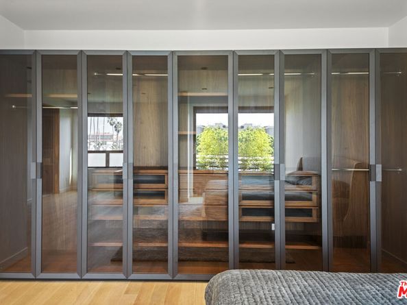 212 Bay Street 102, Santa Monica CA 90405