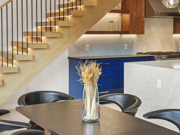 212 Bay Street 102, Santa Monica CA 90405