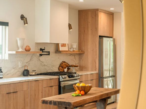 2404 Glover Place, Los Angeles CA 90031