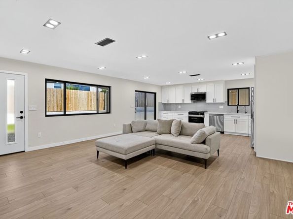 7127 Saranac Street, San Diego CA 92115