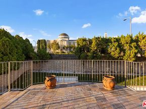 17011 Gledhill Street, Northridge CA 91325