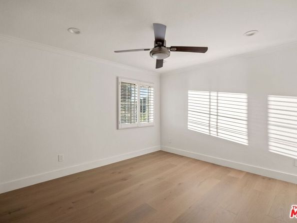 17011 Gledhill Street, Northridge CA 91325