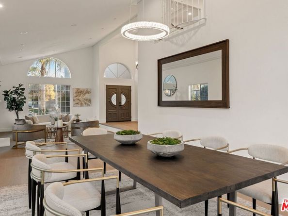 17011 Gledhill Street, Northridge CA 91325