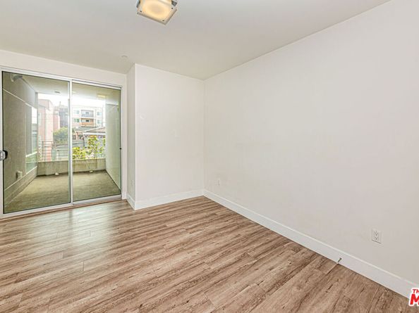 1101 S Harvard Boulevard 303, Los Angeles CA 90006