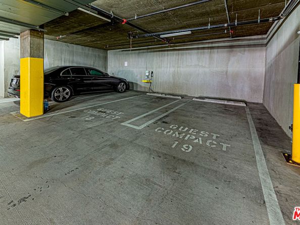 1101 S Harvard Boulevard 303, Los Angeles CA 90006