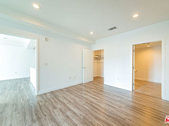 1101 S Harvard Boulevard 303, Los Angeles CA 90006