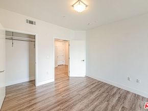 1101 S Harvard Boulevard 303, Los Angeles CA 90006