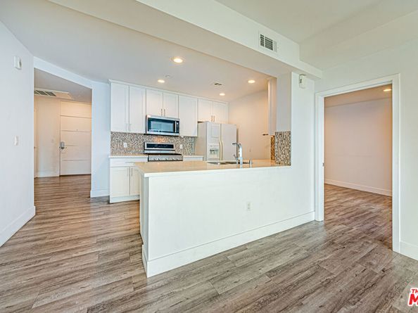 1101 S Harvard Boulevard 303, Los Angeles CA 90006