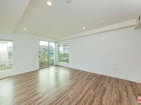 1101 S Harvard Boulevard 303, Los Angeles CA 90006