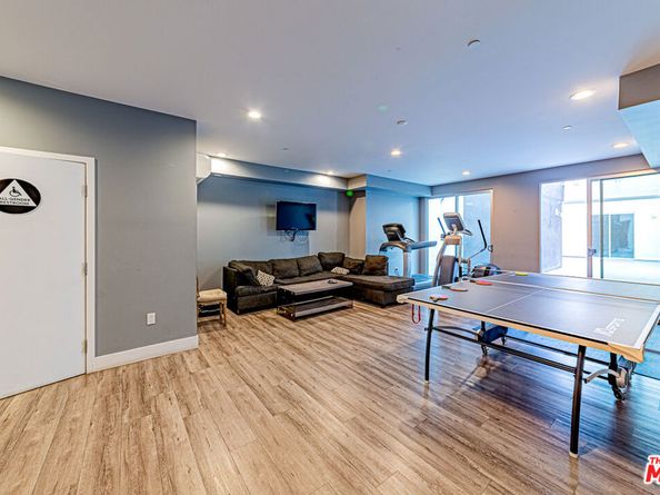 1101 S Harvard Boulevard 303, Los Angeles CA 90006