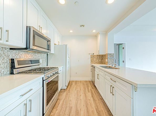 1101 S Harvard Boulevard 303, Los Angeles CA 90006