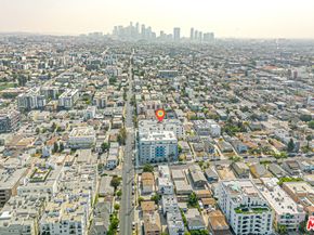 1101 S Harvard Boulevard 303, Los Angeles CA 90006