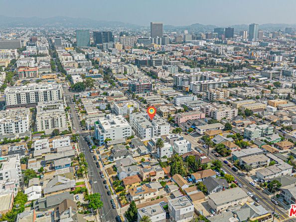 1101 S Harvard Boulevard 303, Los Angeles CA 90006